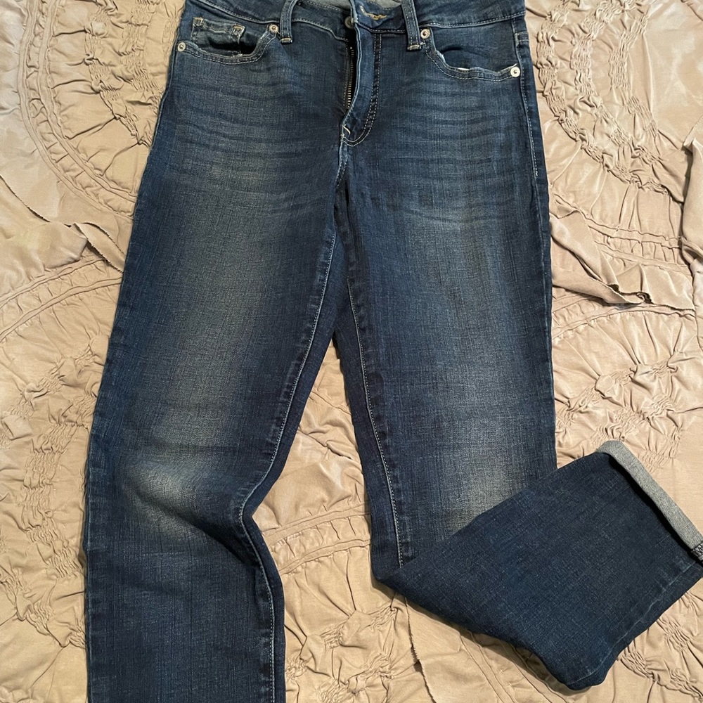 Ankle length skinny jeans by Lucky Brand